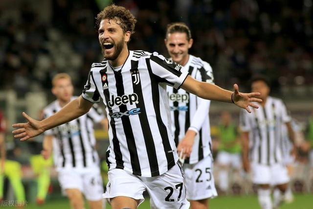 在攻防两端 在攻防两端