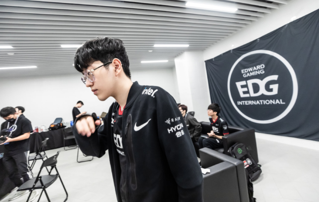 这正是这项 这正是这项