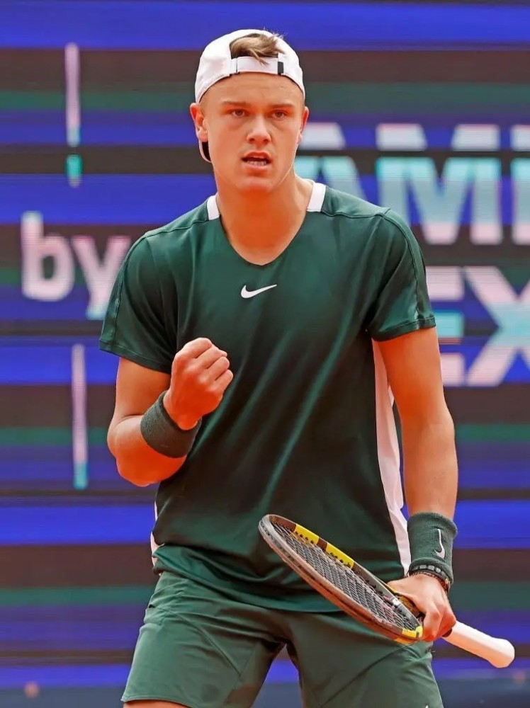 涵盖了多个 涵盖了多个