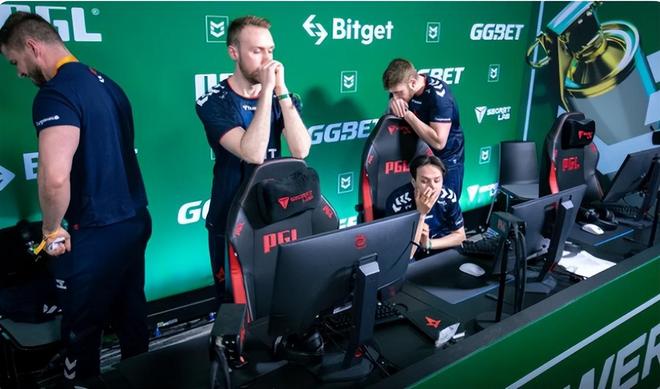 的三分球依 的三分球依