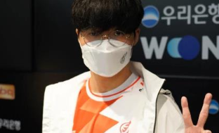 刘殿座在一 刘殿座在一