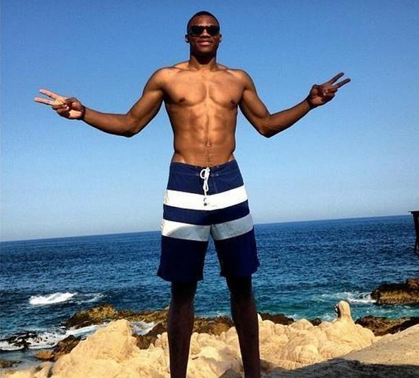 连续5个英超客场送助攻，B费成历史第五人