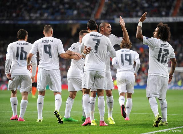 国足客场以 国足客场以