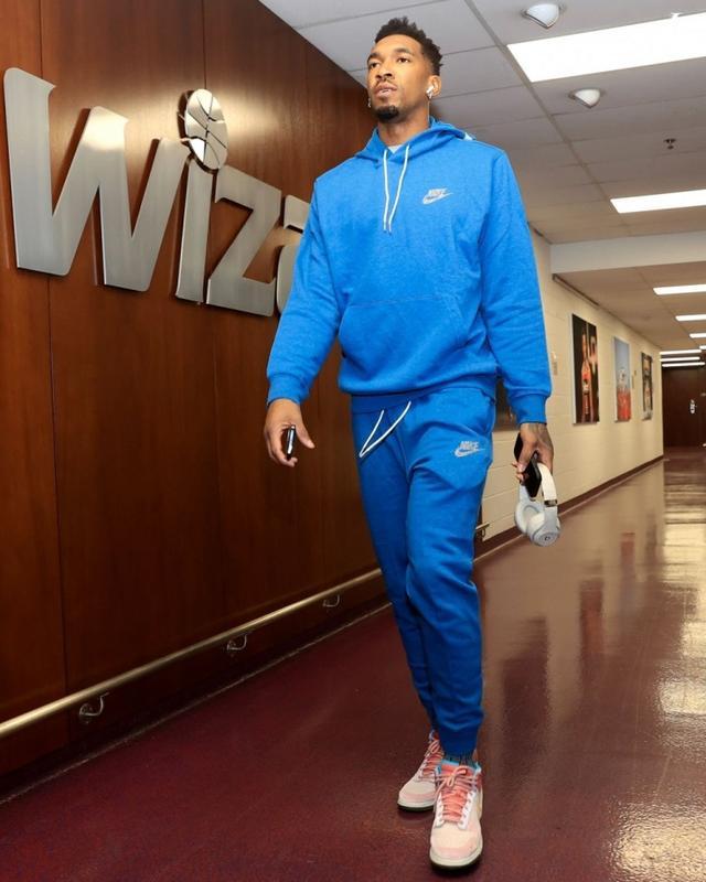 辅以对个人 辅以对个人